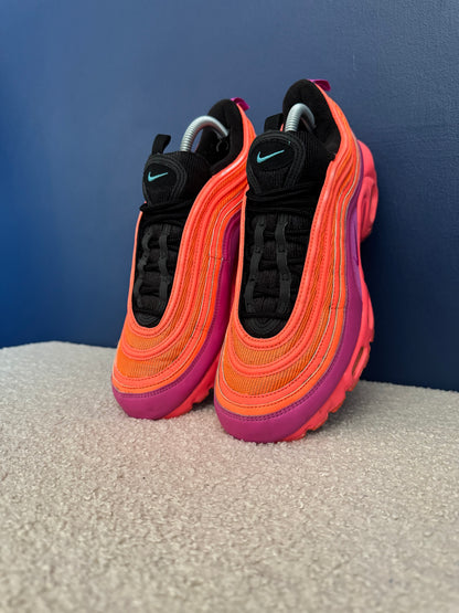 Nike Air Max Plus 97 - RARE (UK9)