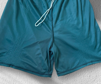 Vintage 90's Nike Basketball style shorts (M)